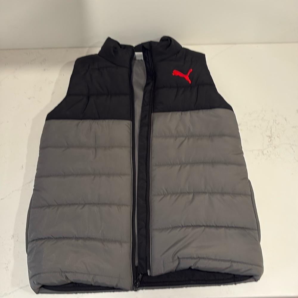 Puma Vest Jacket Boys Medium Black & Gray Quilted Full Zip Puffer Youth Red Puma